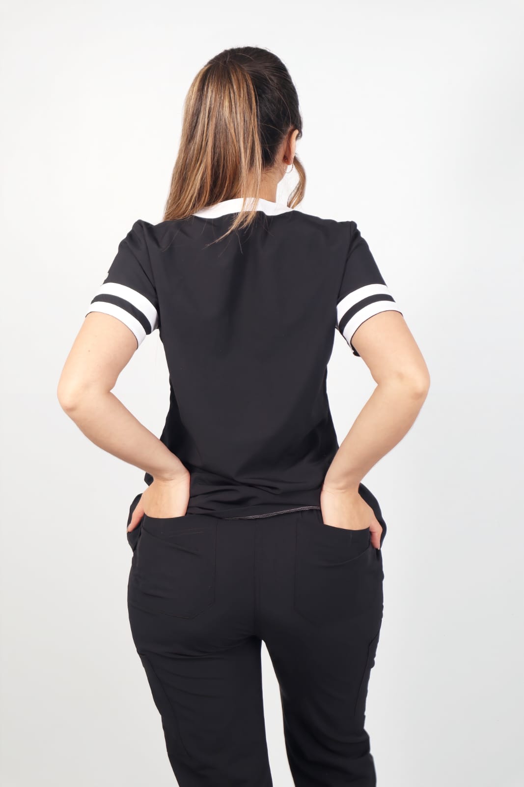 Conjunto D11 - Antifluido Stretch - Entrega Inmediata